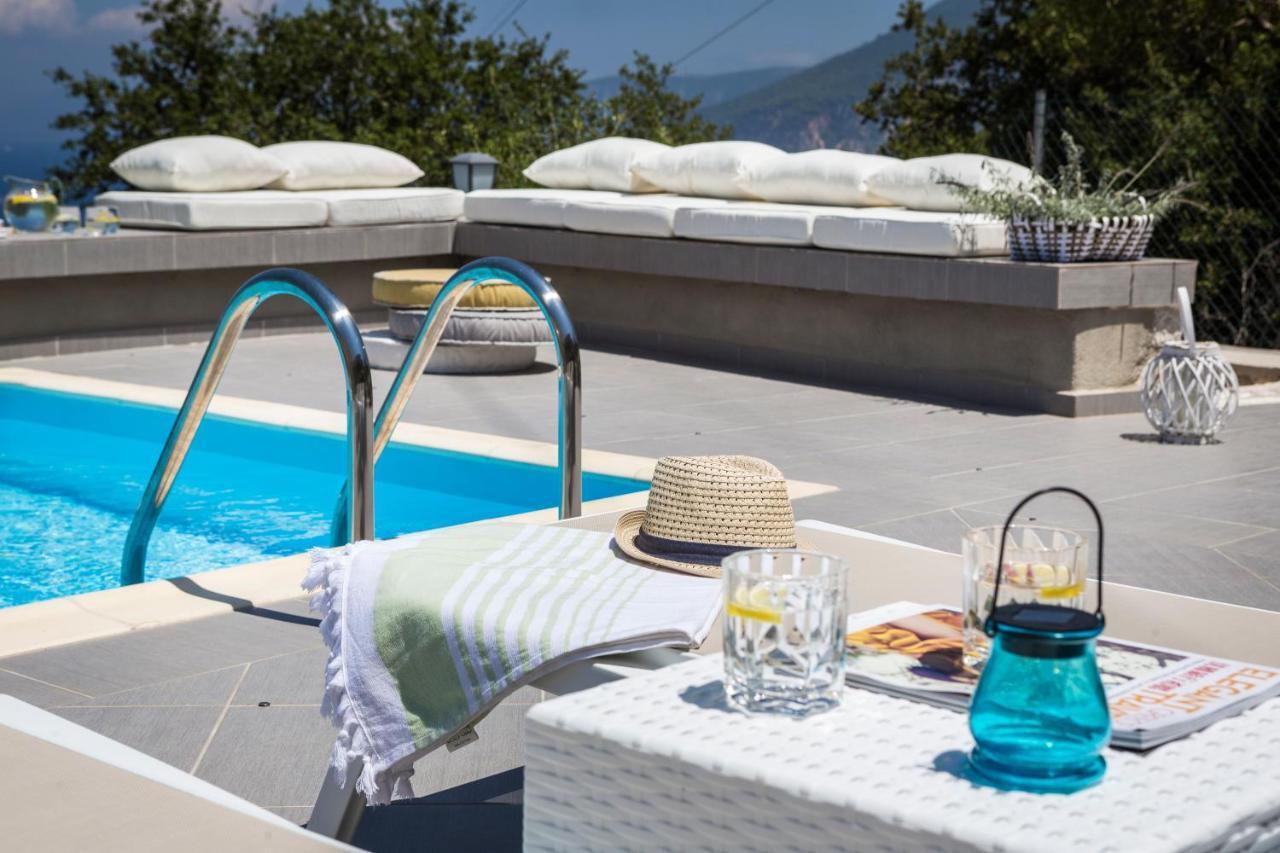 Villa Andromahi Фискардон Экстерьер фото
