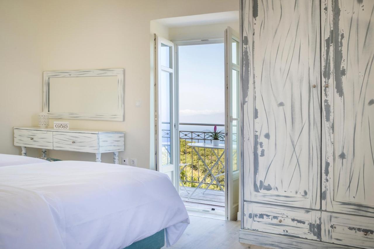 Villa Andromahi Фискардон Экстерьер фото