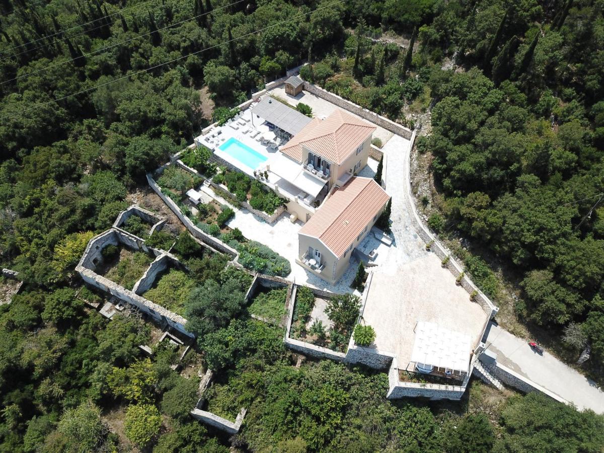 Villa Andromahi Фискардон Экстерьер фото